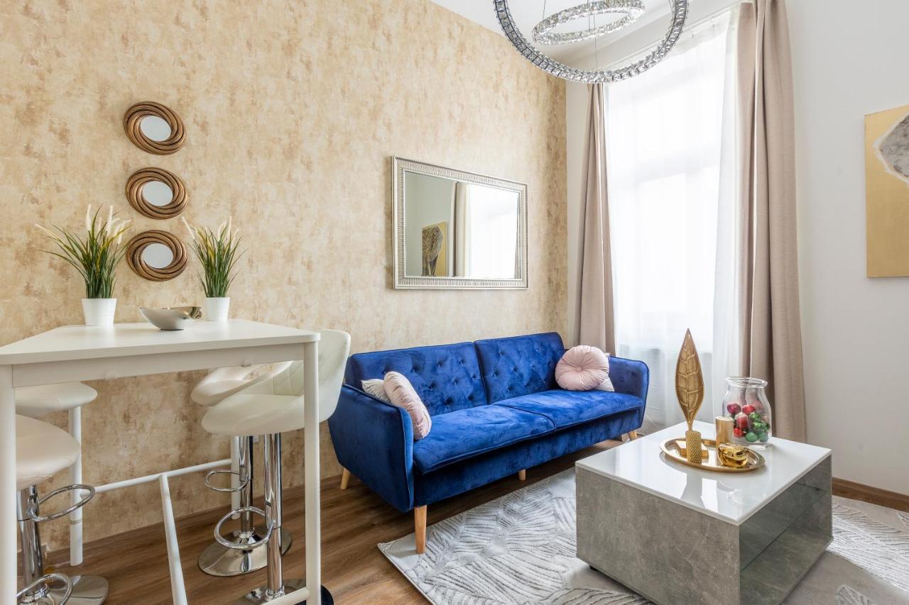 Explore Budapest From A Luxurious Cozy Apartment Экстерьер фото